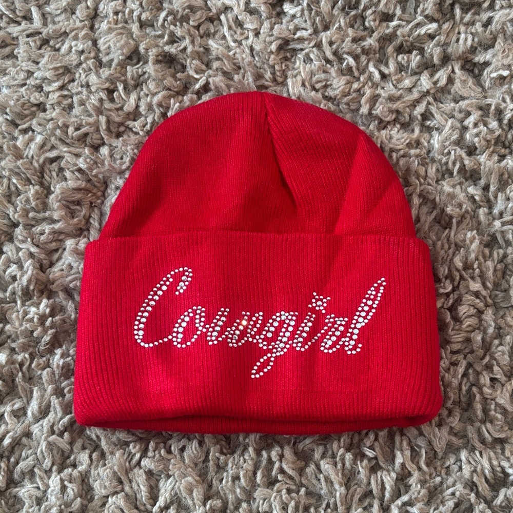 Red 'Cowgirl' toque